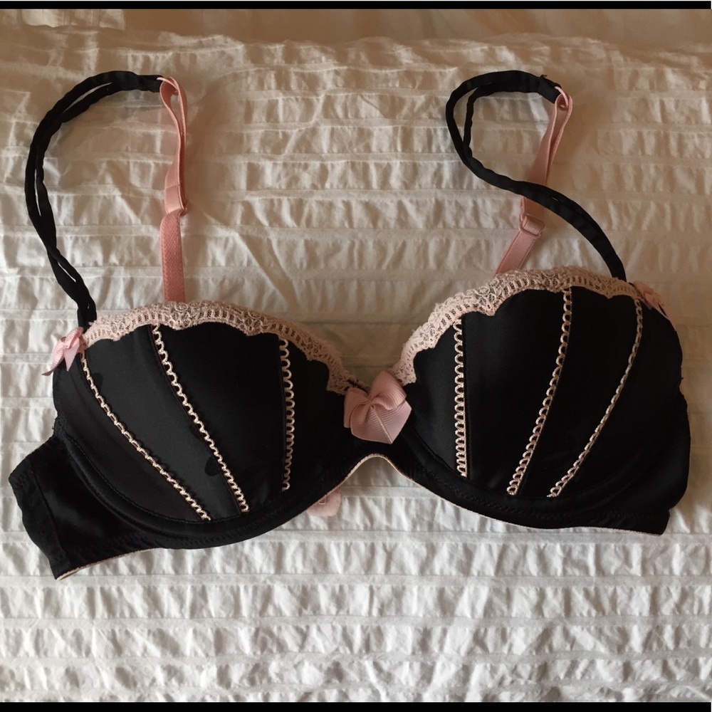 Sexy Little Things Victoria’s Secret Push Up Bra - Picture 2 of 3